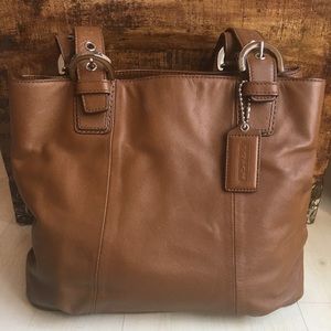 Coach leather purse, tan/brown
